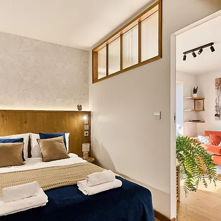 Beskidzka 100 - Sauna & Balia Z Jacuzzi Widok Na Gory I Jezioro Zywieckie 度假居 *