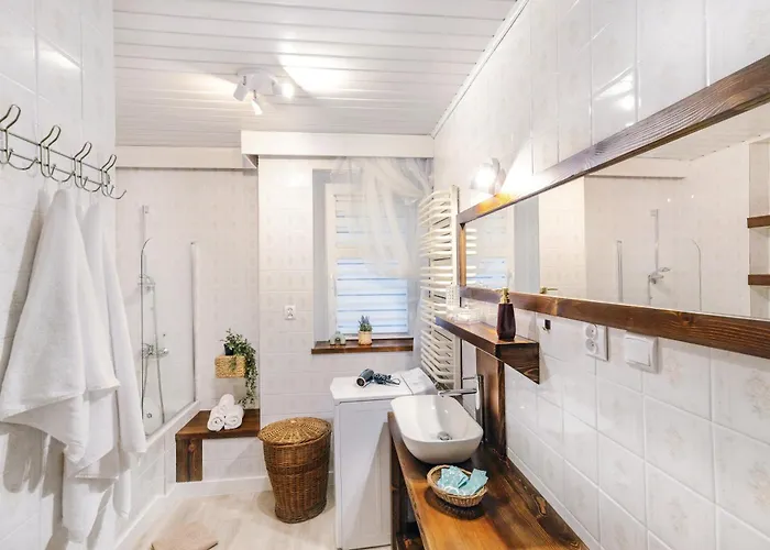 Beskidzka 100 - Sauna & Balia Z Jacuzzi Widok Na Gory I Jezioro Zywieckie Prázdninový dům Zarzecze (Silesia)