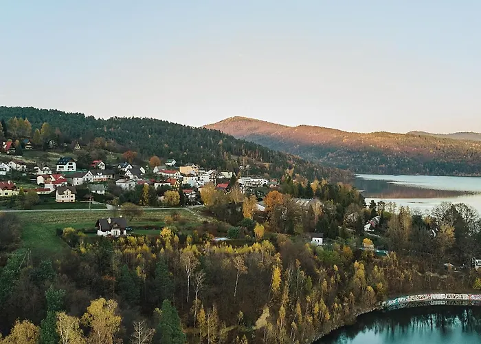 Beskidzka 100 - Sauna & Balia Z Jacuzzi Widok Na Gory I Jezioro Zywieckie بيت للعطل